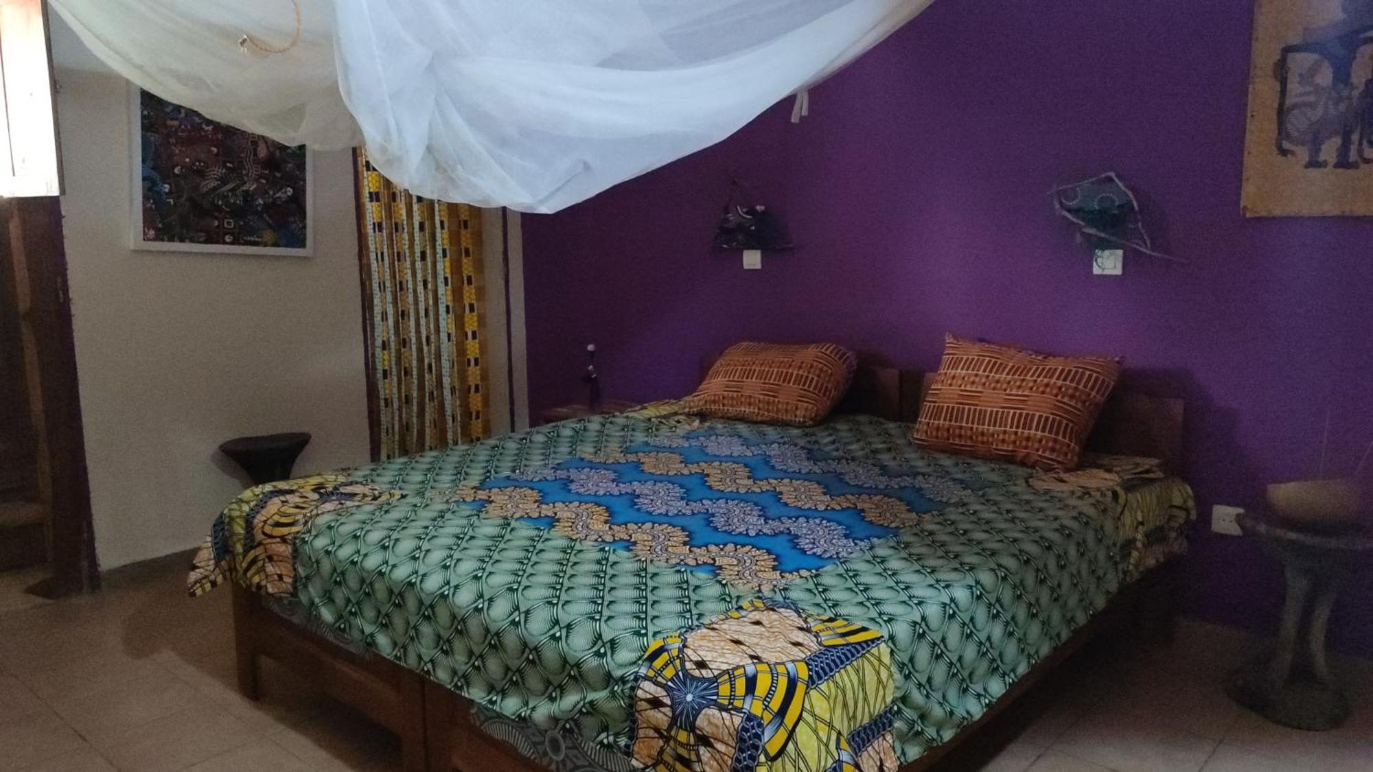 Akine Ti Kasso Piscine Hotel Diembereng Ngoại thất bức ảnh
